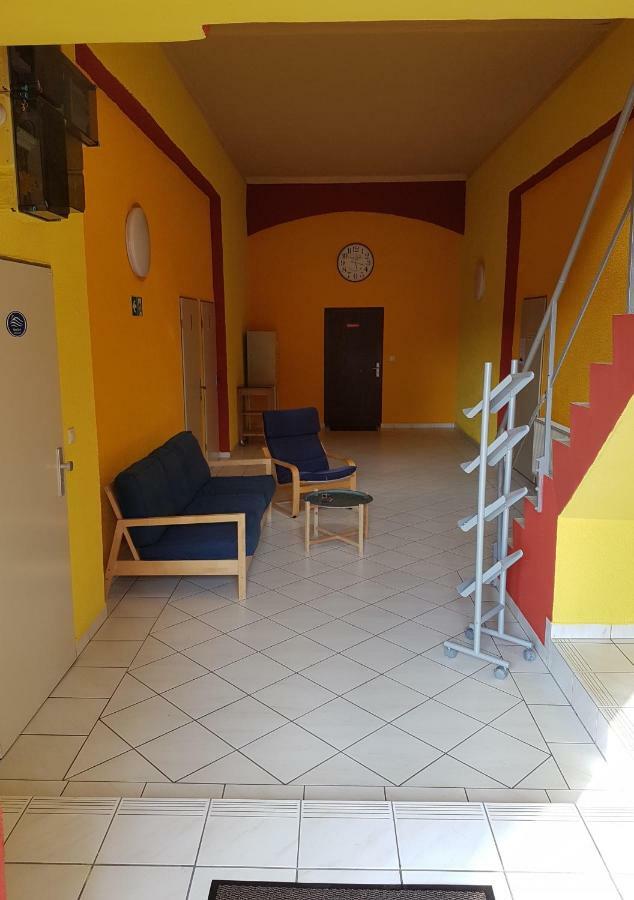 Hostel Jo-Si Kamenec Exteriér fotografie