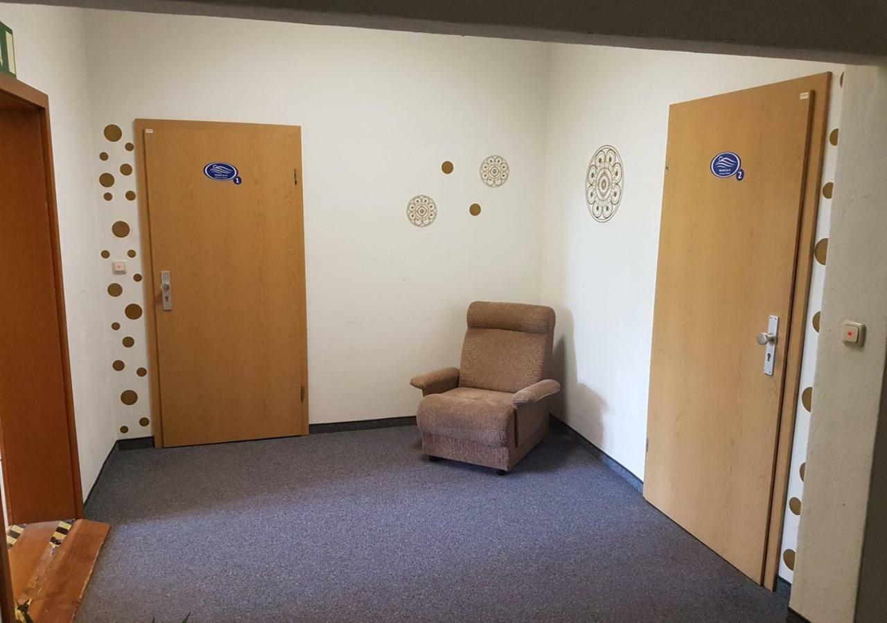 Hostel Jo-Si Kamenec Exteriér fotografie